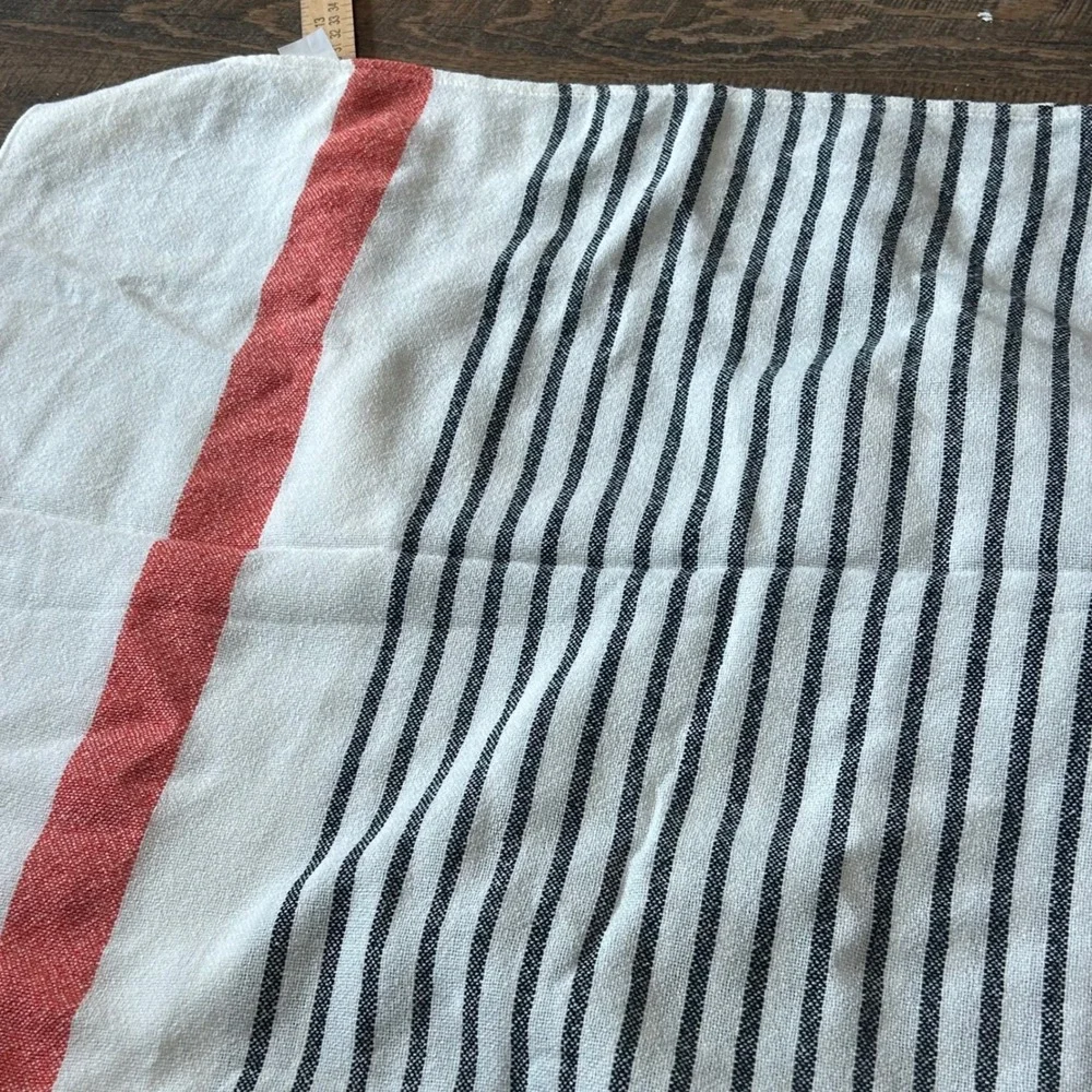 Mersea Thinny Traveler Travel Wrap White Navy Red Striped Poncho TTRV-WHITE NWT